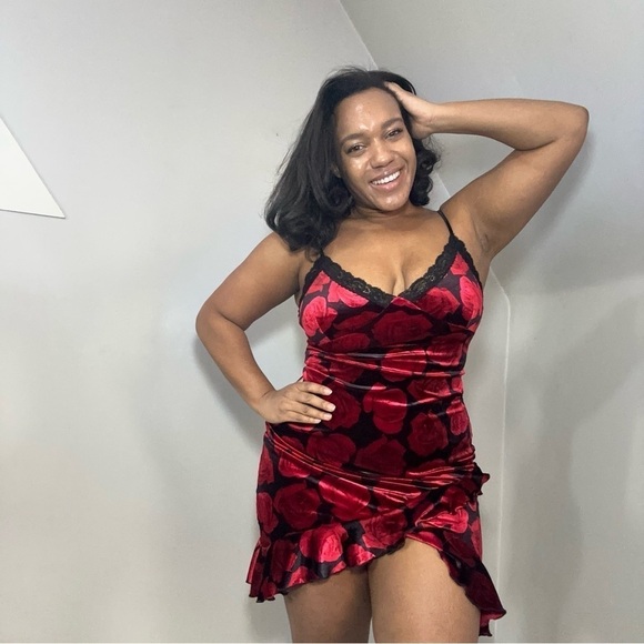 Vintage Hot Kiss red velvet mini dress whimsigoth roses lace lingerie V Day Y2K - Picture 12 of 12
